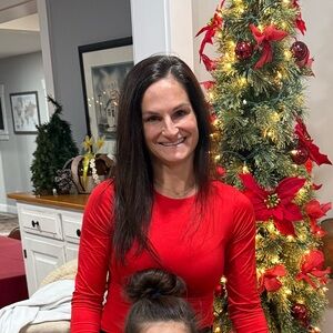 Meet your Posher, Elena